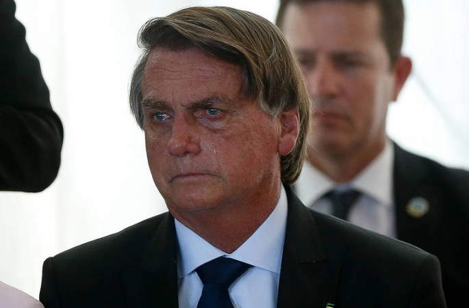 Bolsonaro teve recaída na tristeza com saída do Planalto e deve parar por 3 meses, dizem aliados