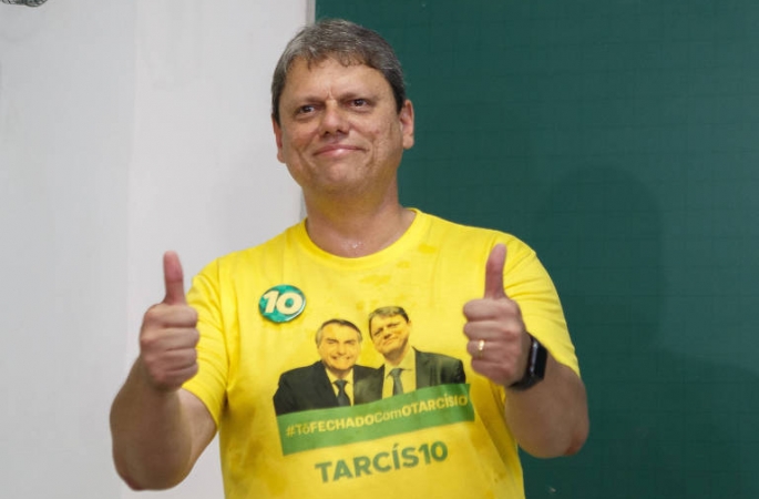 Tarcísio de Freitas é eleito governador de São Paulo