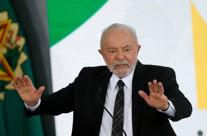 Lula anuncia salário mínimo de R$ 1.320 e isenção do Imposto de Renda de R$ 2.640