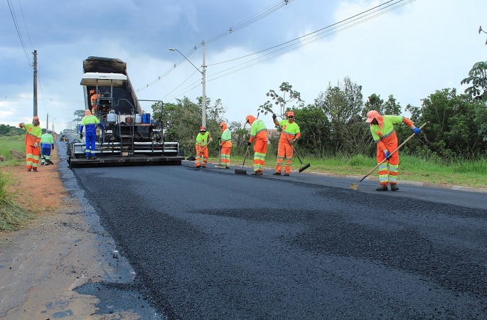 Avenida Nova Avaré é recapeada pela Prefeitura