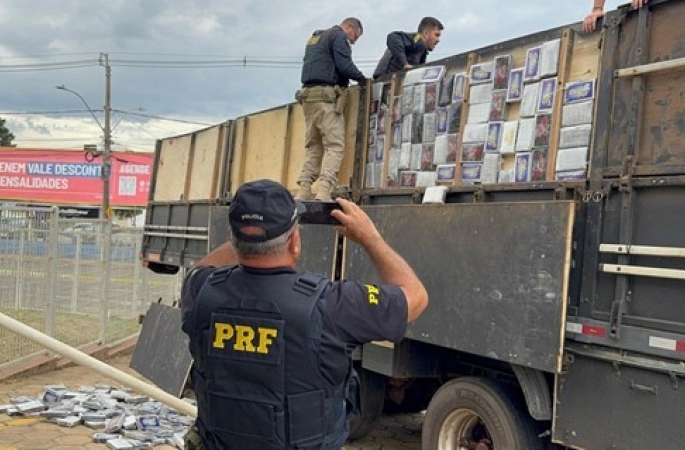 Carreta carregada de cocaína é apreendida em rodovia de Avaré