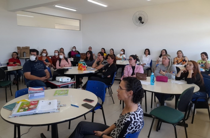 Encontro discute desafios pedagógicos na Rede Municipal de Ensino