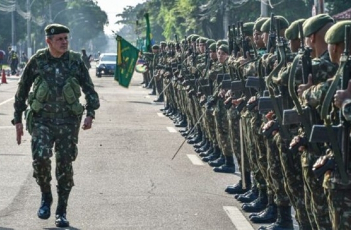 Exército flagra suspeito tentando fraudar pregão de R$ 218 milhões