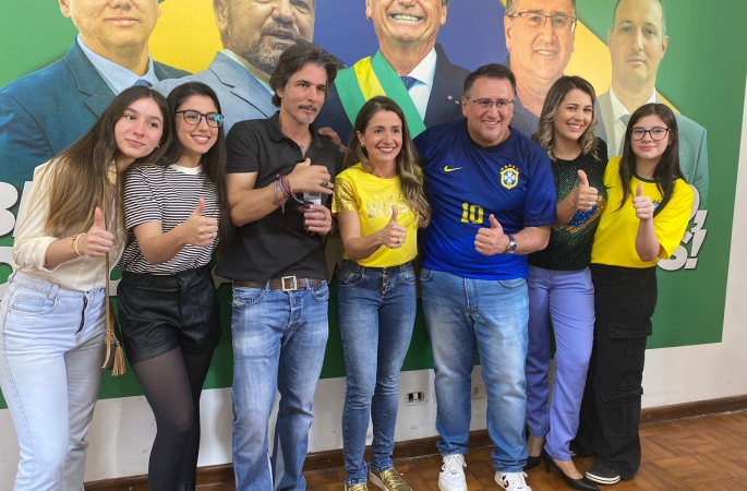 Roberto Araujo inaugura Comitê de Campanha