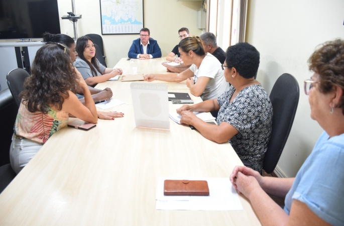  Integração entre Polícia Civil e Rede de Apoio é tema de reunião na Delegacia Seccional 