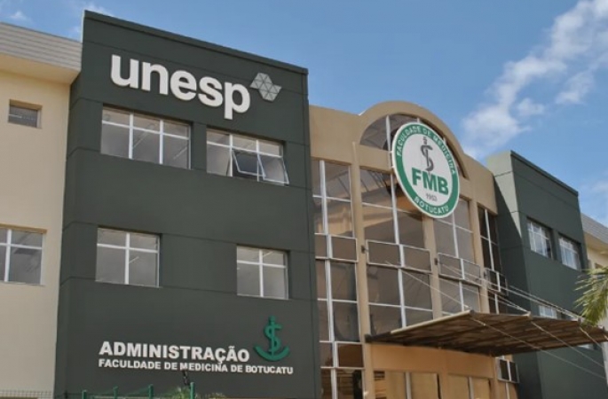 Professora da Unesp de Botucatu é afastada das atividades de ensino