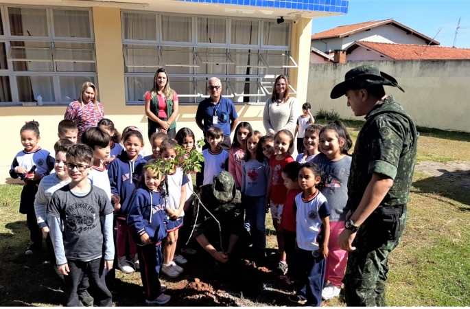 Celebração do Dia do Meio Ambiente mobiliza 600 alunos em Avaré