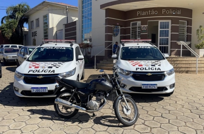 Adolescente é apreendido pela polícia após furtar motocicleta em Avaré