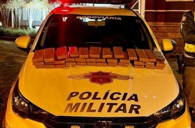 Passageira de ônibus é presa com 36 tijolos de maconha em bagagem  na Castello Branco