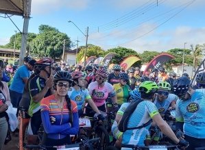 Copa de mountain bike reúne centenas de atletas em Avaré