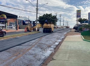 Avenida Joselyr de Moura Bastos ganha recapeamento