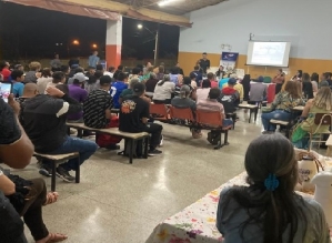 Palestra sobre direitos e deveres do trabalhador é ministrada a alunos do EJA