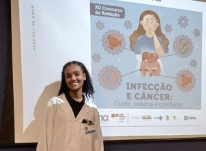 Aluna do CEEJA de Avaré vence concurso de redação do Hospital do Amor de Barretos