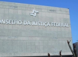 Juízes federais ganham penduricalho por tempo de serviço e podem embolsar até R$ 2 milhões