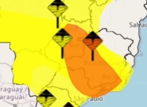 Inmet emite alerta para chuvas e ventos de até 100 km/h no Brasil