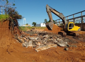 Amianto abandonado há anos é retirado por ação da Prefeitura de Avaré