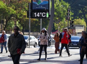 Com temperaturas abaixo de 10°C, cidades do interior de SP registram novos recordes de frio