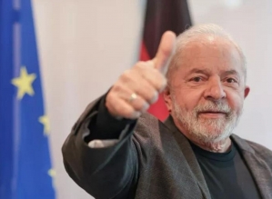 Lula engana o povo com isenção de IR de até 5 mil